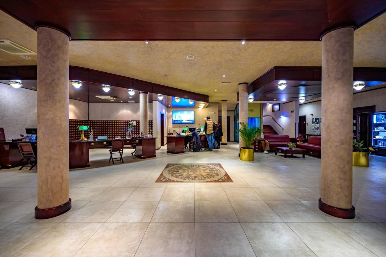 Boutique Hotel Nautica - Spa & Wellness, Free Parking, Pet Friendly Novigrad  Bagian luar foto
