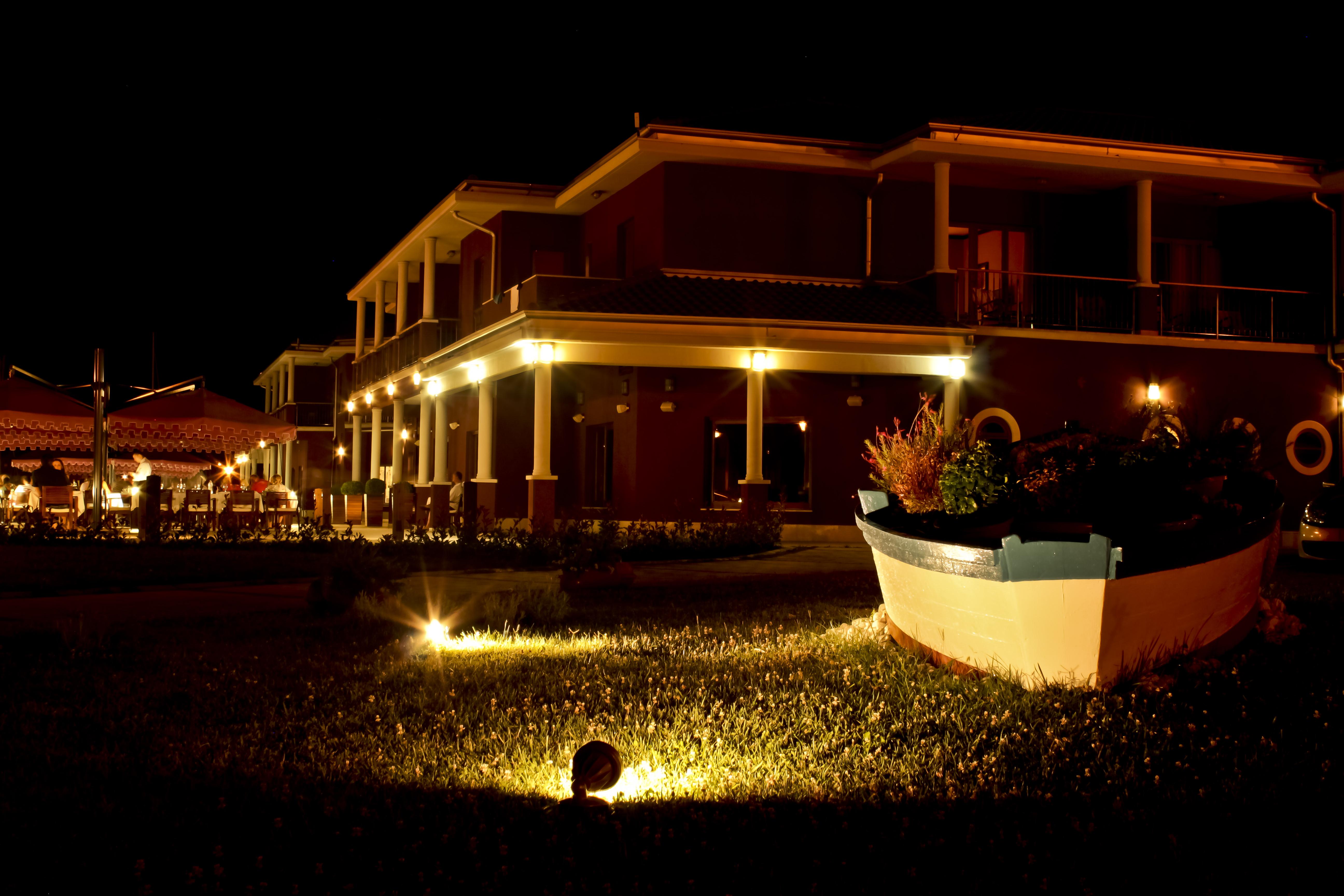 Boutique Hotel Nautica - Spa & Wellness, Free Parking, Pet Friendly Novigrad  Bagian luar foto
