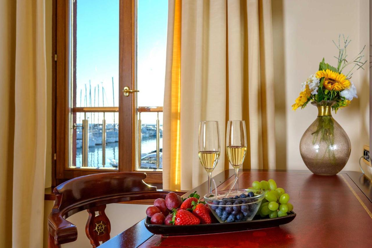 Boutique Hotel Nautica - Spa & Wellness, Free Parking, Pet Friendly Novigrad  Bagian luar foto