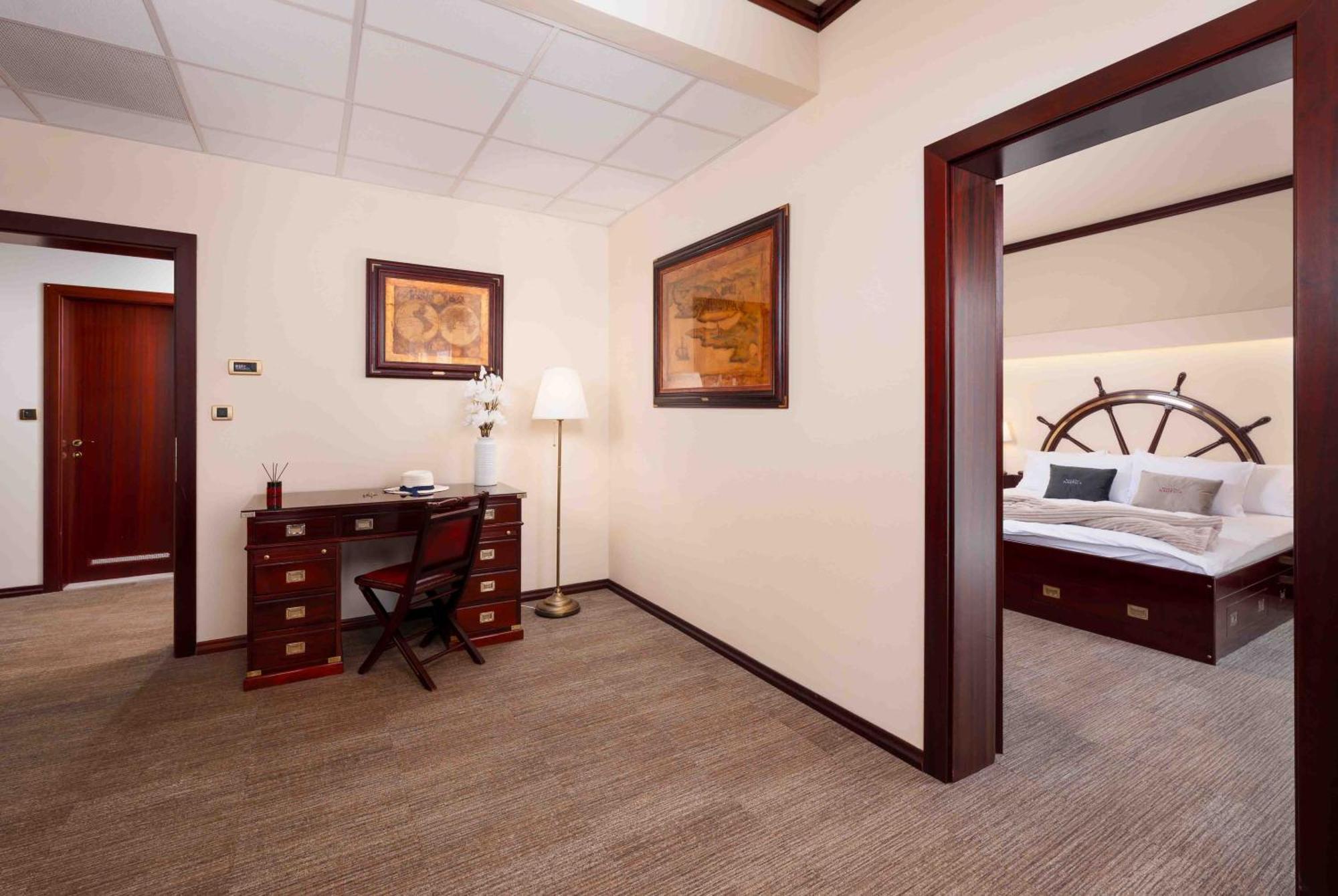 Boutique Hotel Nautica - Spa & Wellness, Free Parking, Pet Friendly Novigrad  Ruang foto