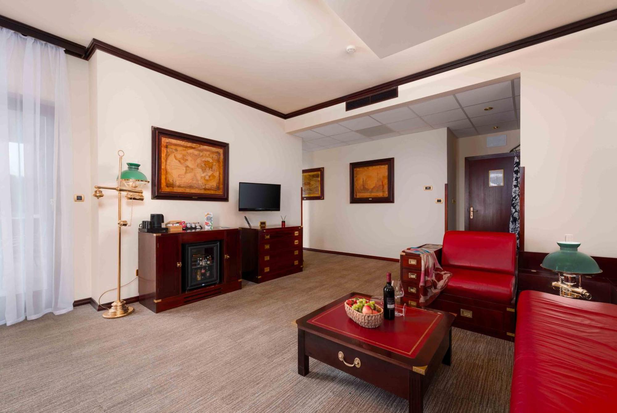 Boutique Hotel Nautica - Spa & Wellness, Free Parking, Pet Friendly Novigrad  Ruang foto