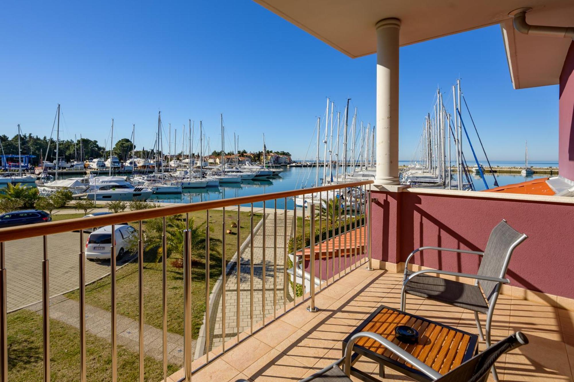 Boutique Hotel Nautica - Spa & Wellness, Free Parking, Pet Friendly Novigrad  Bagian luar foto