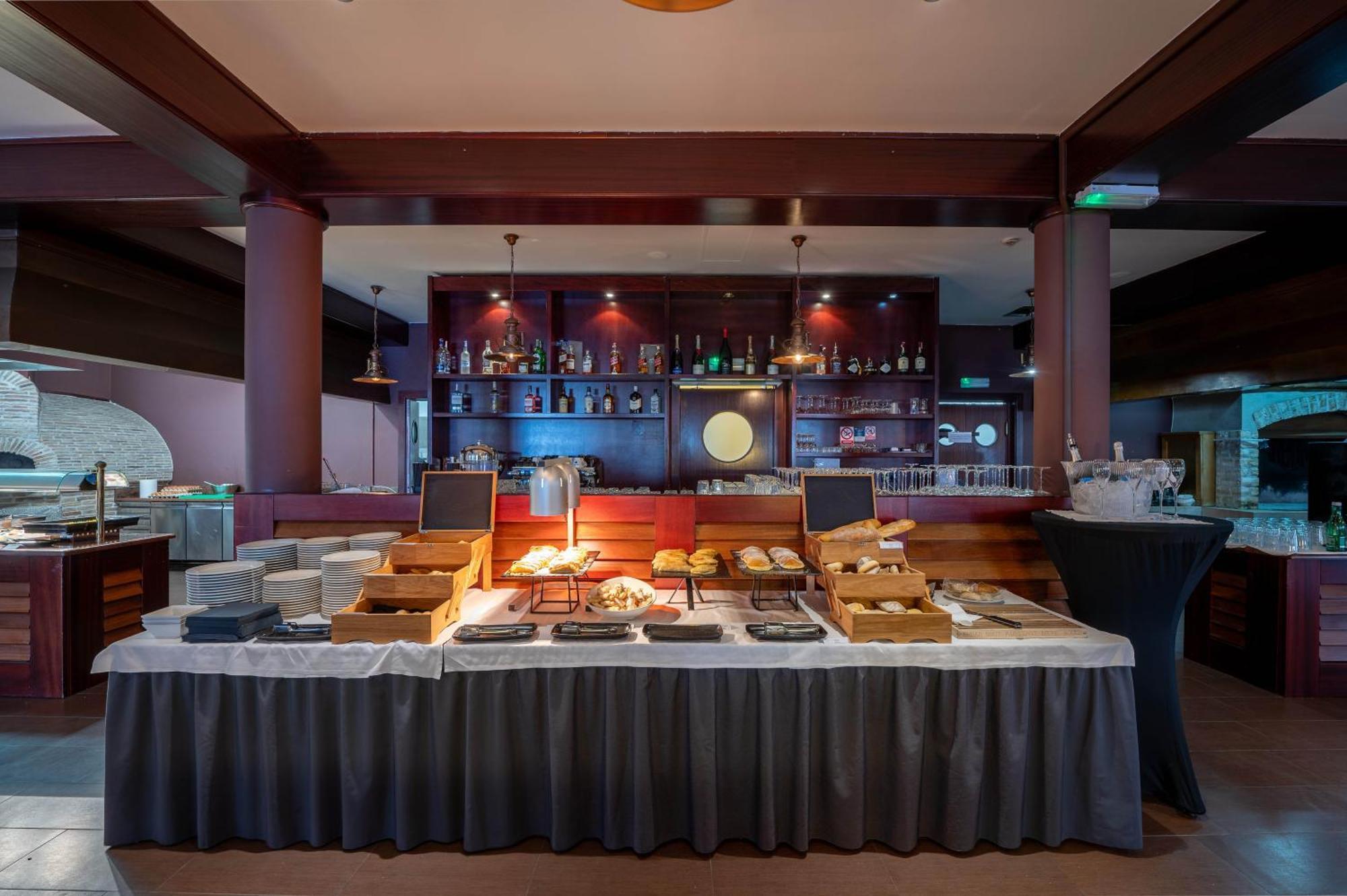 Boutique Hotel Nautica - Spa & Wellness, Free Parking, Pet Friendly Novigrad  Bagian luar foto