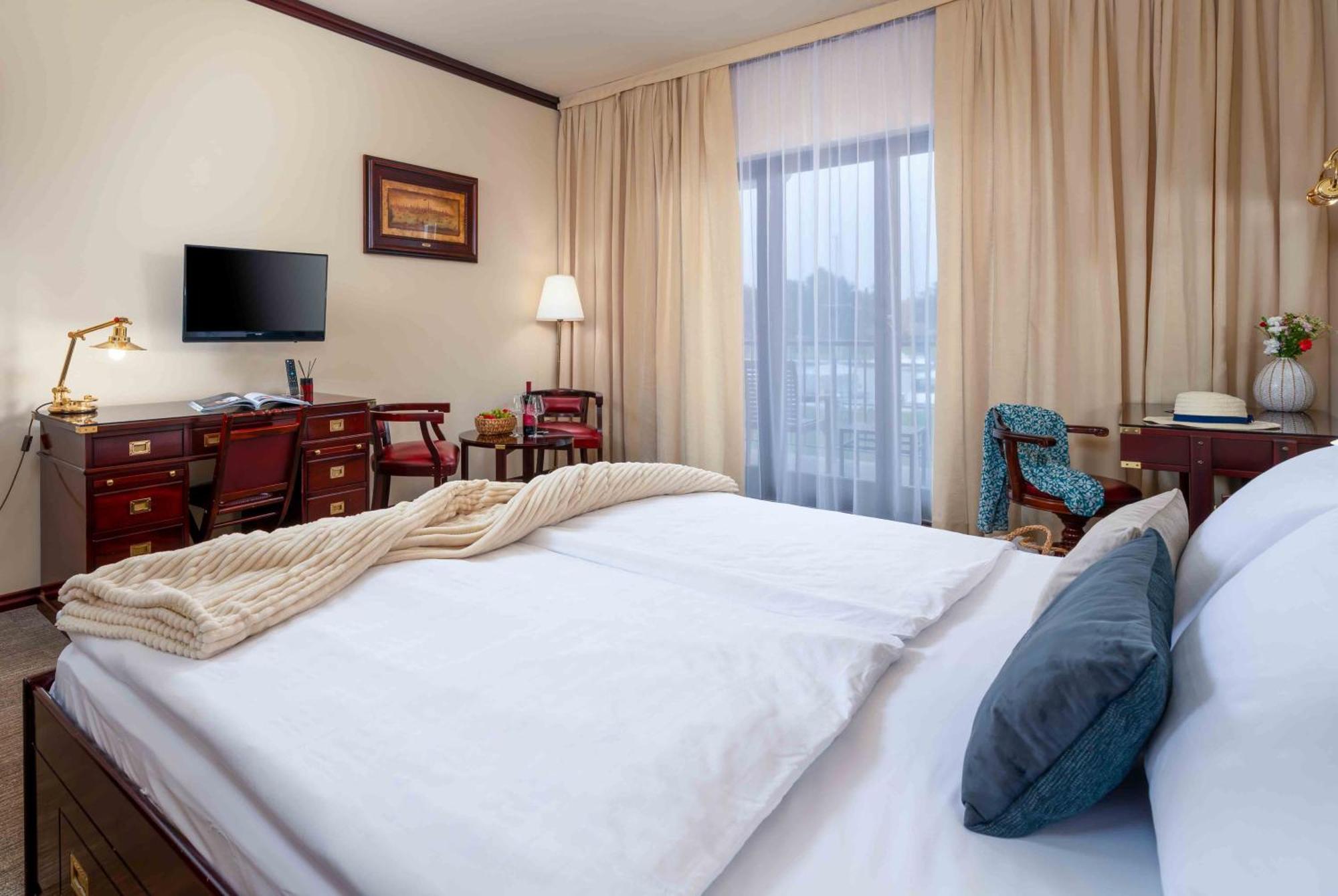 Boutique Hotel Nautica - Spa & Wellness, Free Parking, Pet Friendly Novigrad  Ruang foto